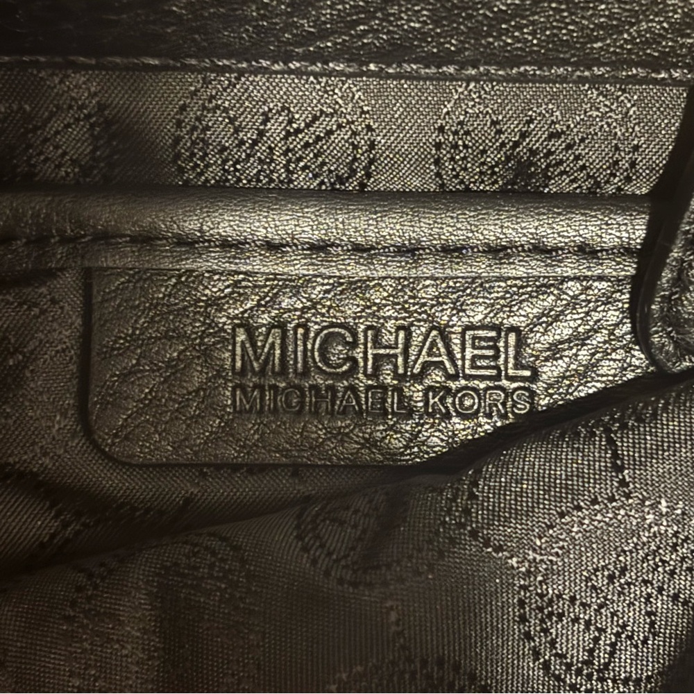 Michael Kors Black Leather Shoulder Bag - Picture 6 of 6